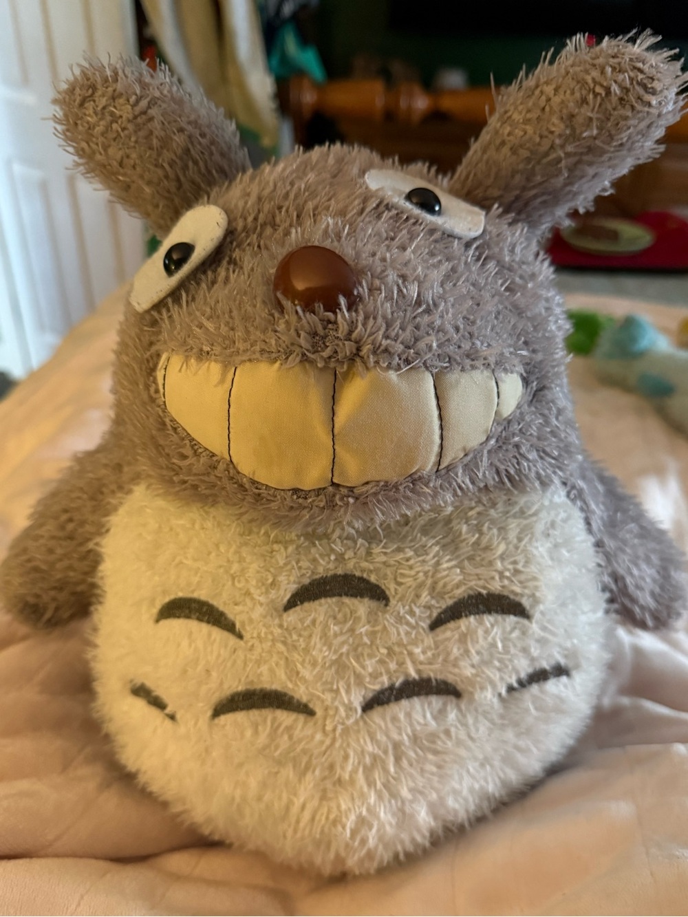 Adorable Sun Arrow Studio Ghibli Totoro Plush Laughing Totoro toy